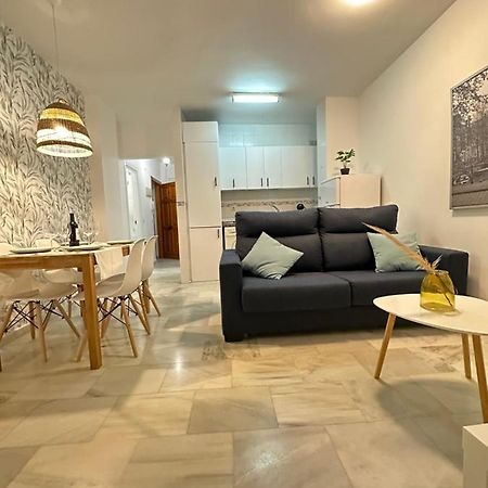 Apartamentos Don Diego La Carihuela 托雷莫利诺斯 外观 照片