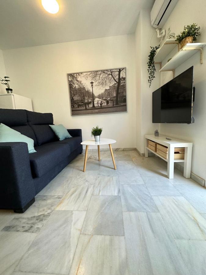 Apartamentos Don Diego La Carihuela 托雷莫利诺斯 外观 照片