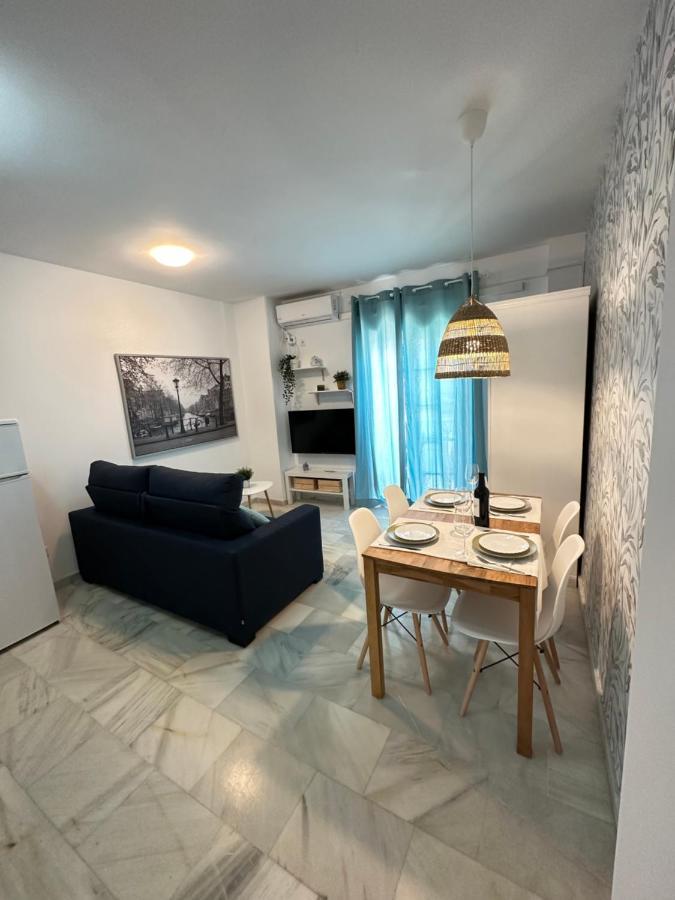 Apartamentos Don Diego La Carihuela 托雷莫利诺斯 外观 照片