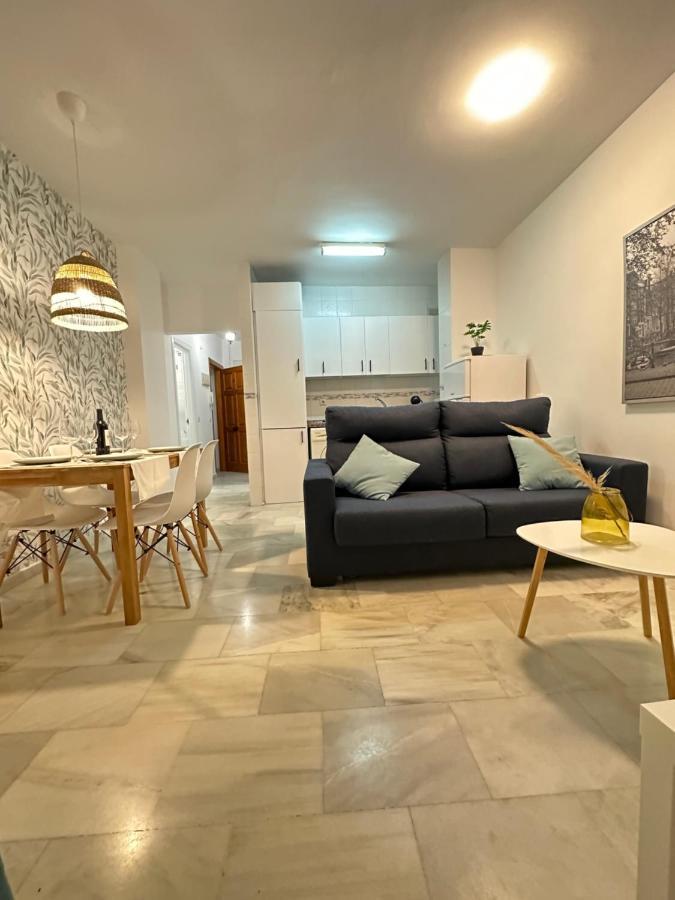 Apartamentos Don Diego La Carihuela 托雷莫利诺斯 外观 照片